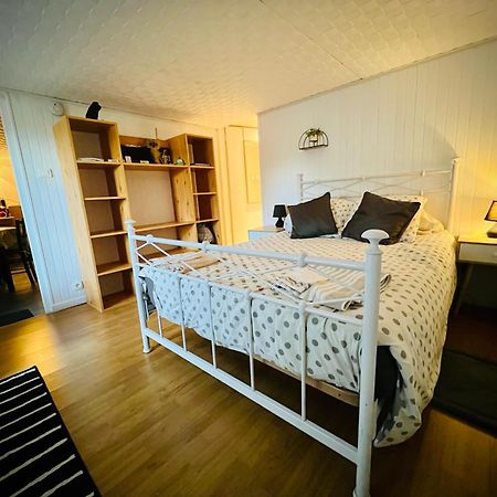 Chambre En Rez De Jardin Gland Exterior foto